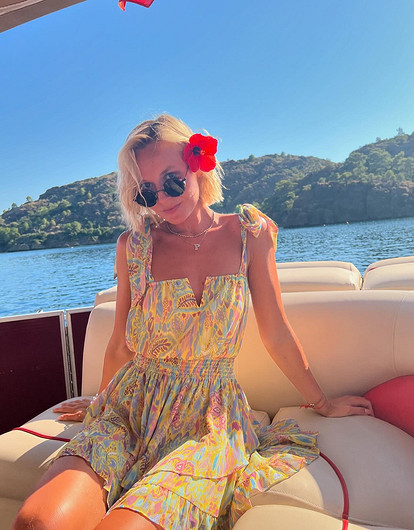 Стало известно, в какую школу Полина Гагарина отдала 7-летнюю дочь