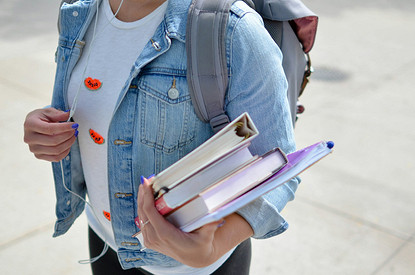 Врачи назвали самые полезные перекусы для школьников