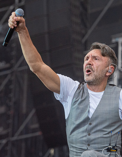 Сергей Шнуров снизил цену на выступления «Ленинграда» после отмены концертов