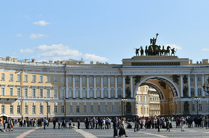 Как съездить в Питер недорого: лайфхаки для экономного проживания, питания и экскурсий