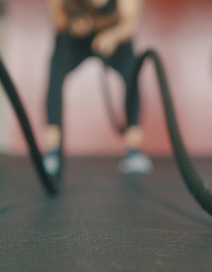 Эксперт назвала виды тренировок, которых следует избегать людям с лишним весом