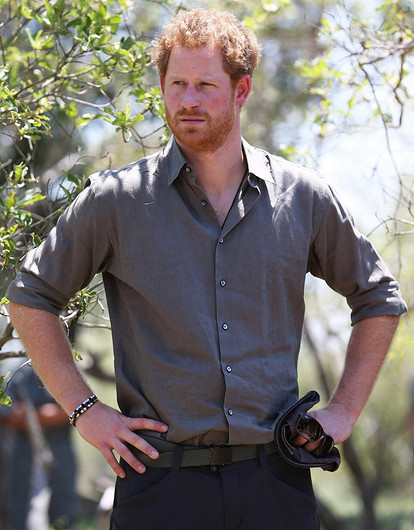 Принц Гарри прибыл в Лондон без Меган Маркл на фоне слухов о разводе