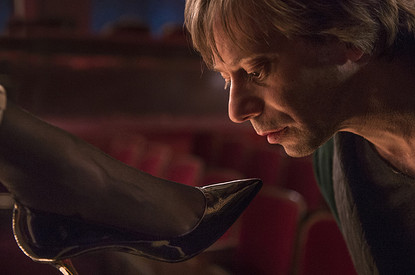 «Сделай мне больно»: что такое мазохизм — разбираемся с психологом