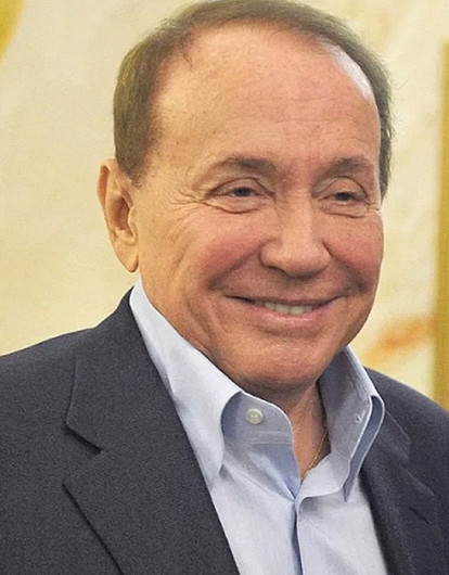 Ушел из жизни бессменный ведущий КВН Александр Масляков