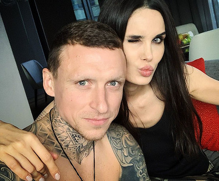«Человек испоганил меня как отца»: Павел Мамаев резко высказался о бывшей жене Алане