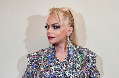 Мошенники, ограбившие Ларису Долину, вернут ей 69 миллионов