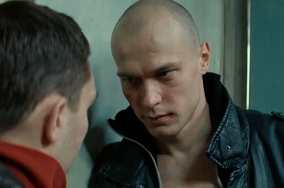 Таро-прогноз на будущее Юры Борисова: уедет ли из России и насколько зависим от жены