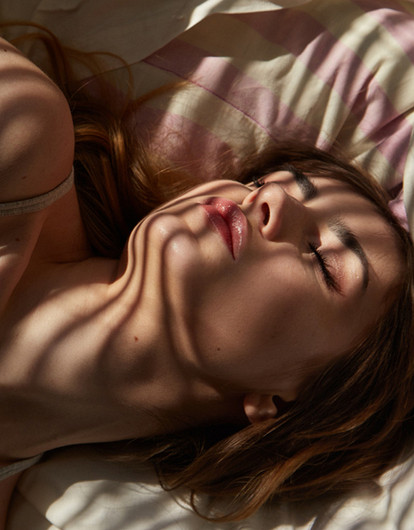 Как испытать оргазм: твой путь к удовольствию с партнером и без