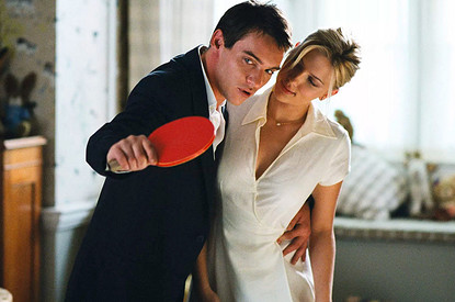 Влюбилась в друга: как себя вести и правильно признаться в чувствах