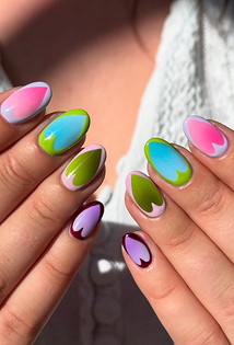 Тренды маникюра 2026: «эмалированные» ногти, пирсинг и не только