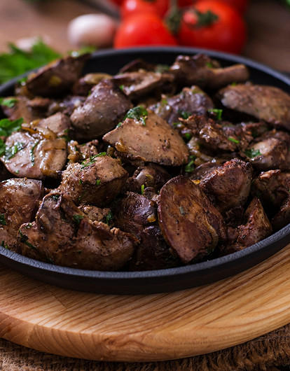 Что приготовить из куриной печени: 14 вкусных и полезных блюд