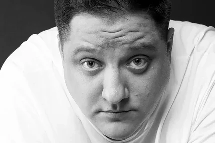 Умер актер Роман Попов