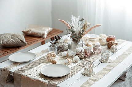 Красивая сервировка стола: правила и идеи оформления