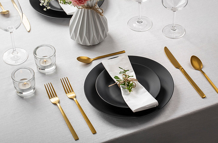 Красивая сервировка стола: правила и идеи оформления