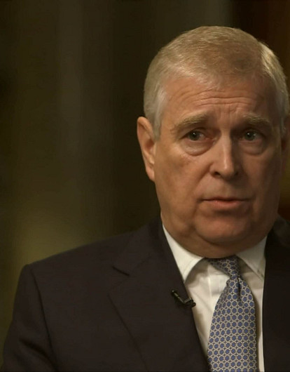 Младший брат короля Карла III принц Эндрю лишен всех королевских титулов