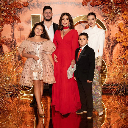 В моей семье чудо: певица Жасмин впервые стала бабушкой