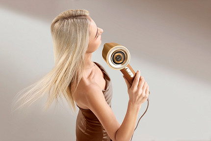 Укладка волос дома, как в салоне красоты: 5 лайфхаков