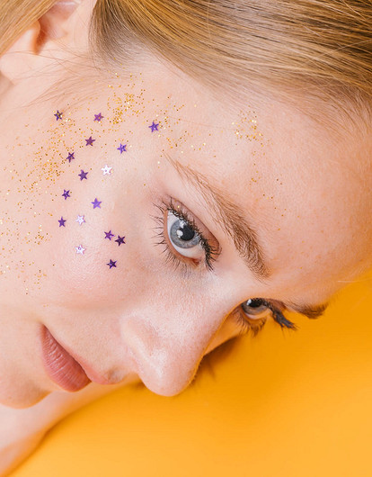 Патчи от прыщей: как они работают и какие реально помогают