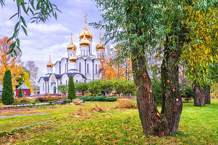 Куда поехать на осенние каникулы: лучшие направления по России