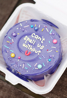 Надписи на бенто-тортики: лучшие идеи оформления десерта