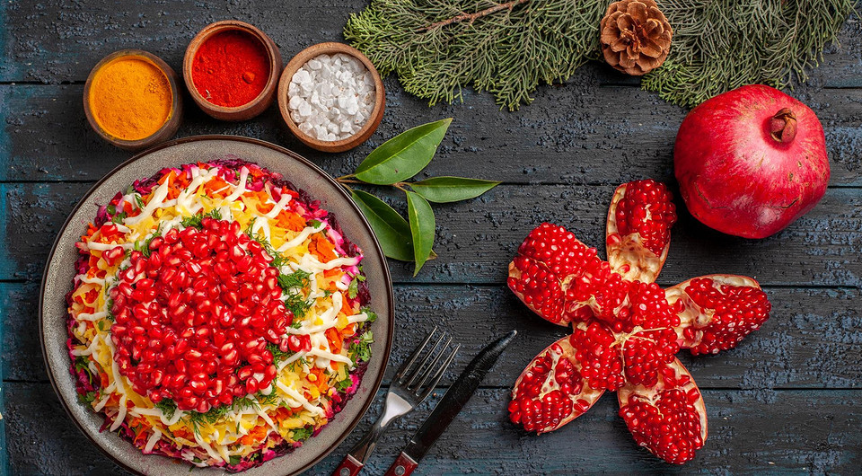 Салаты на Новый 2026 год: 11 лучших рецептов