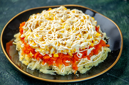 Салаты на Новый 2026 год: 11 лучших рецептов