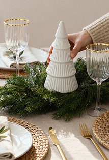 Сервировка новогоднего стола на 2026 год: 40 лучших идей для праздничного настроения