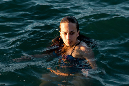 К чему снится вода во сне: трактовка по Фрейду, Ванге и другим сонникам