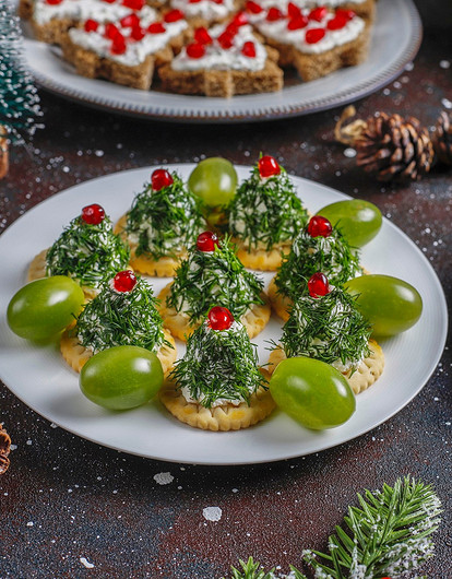 Рецепты канапе на Новый год: 15 вариантов, которые украсят любой стол