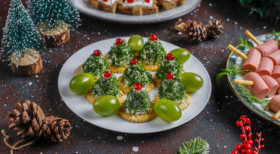 Рецепты канапе на Новый год: 15 вариантов, которые украсят любой стол