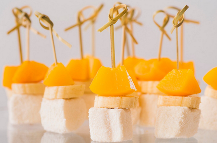 Рецепты канапе на Новый год: 15 вариантов, которые украсят любой стол