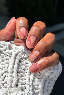 Бежевый маникюр в 2026 году: какой выбрать для ногтей разной длины