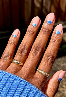 Бежевый маникюр в 2026 году: какой выбрать для ногтей разной длины