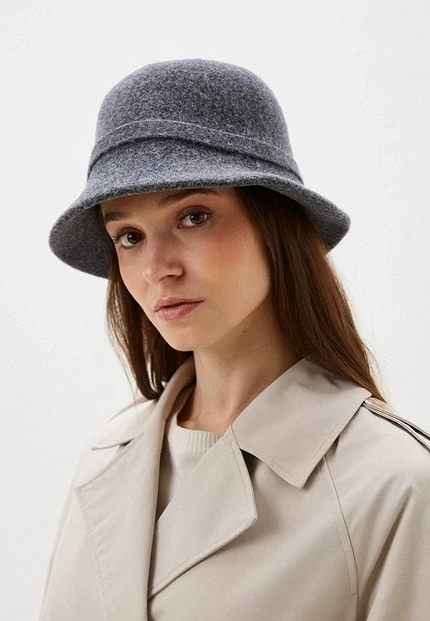 Шляпки — тренд этой зимы: как их носить, чтобы выглядеть современно