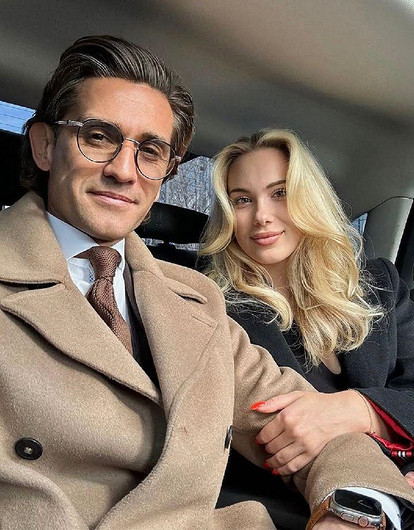 Руслан Нигматуллин женился на телеведущей, которая младше его на 28 лет