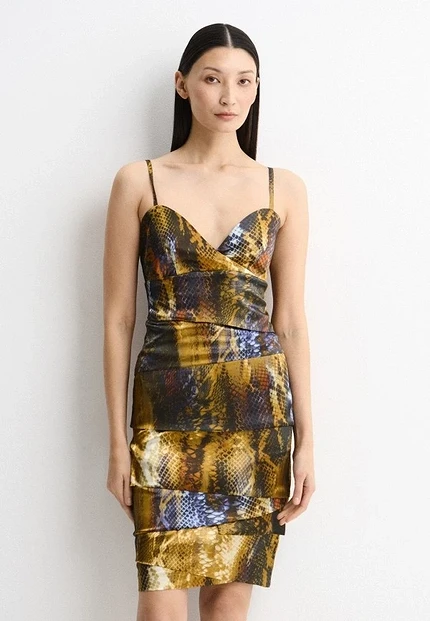 Не только клетка и горошек: 9 принтов в одежде, которые всегда будут актуальны