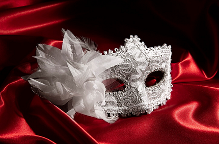 Как правильно встречать Новый 2026-й, чтобы задобрить символ года Огненную Лошадь