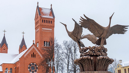 Куда можно слетать на Новый 2026 год: 20 лучших направлений по России и за границей