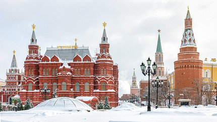 Куда можно слетать на Новый 2026 год: 20 лучших направлений по России и за границей