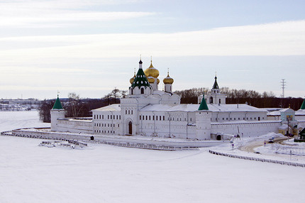 Куда можно слетать на Новый 2026 год: 20 лучших направлений по России и за границей