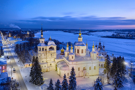 Куда можно слетать на Новый 2026 год: 20 лучших направлений по России и за границей