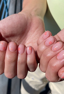 Маникюр на короткие ногти в 2026 году: 30+ идей для вдохновения