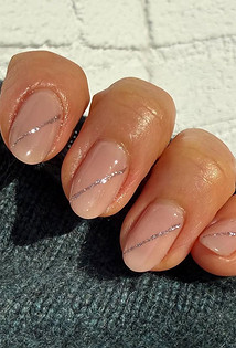 Маникюр на короткие ногти в 2026 году: 30+ идей для вдохновения