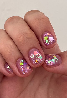 Маникюр на короткие ногти в 2026 году: 30+ идей для вдохновения