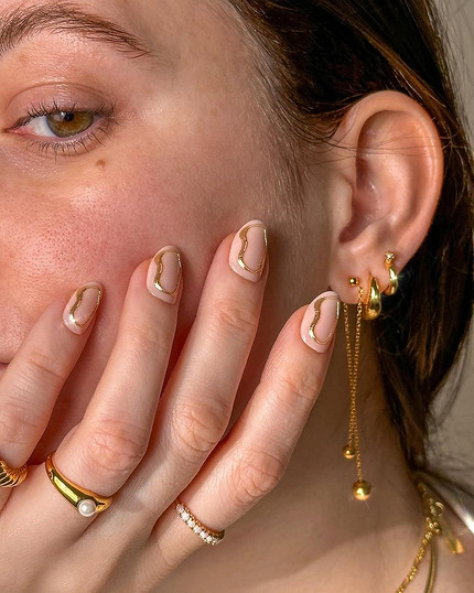 Маникюр на короткие ногти в 2026 году: 30+ идей для вдохновения