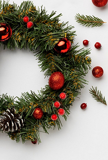 Как украсить дом на Новый 2026 год: идеи декора с фото