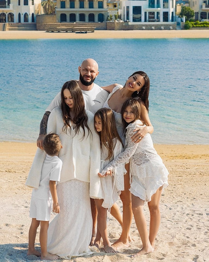 Джиган планирует забрать детей у Оксаны Самойловой после развода