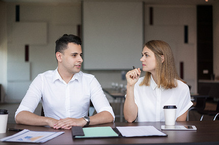 Карьерный гороскоп для всех знаков зодиака на декабрь 2025