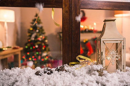 Как украсить окна на Новый 2026 год: лучшие идеи декора