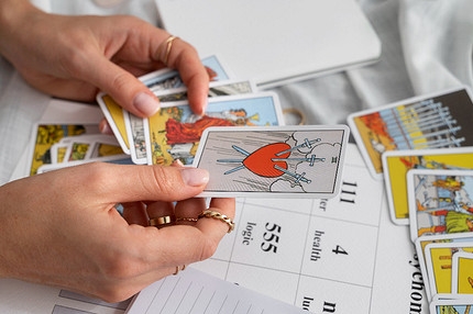 Как определить время событий по Таро: 5 способов